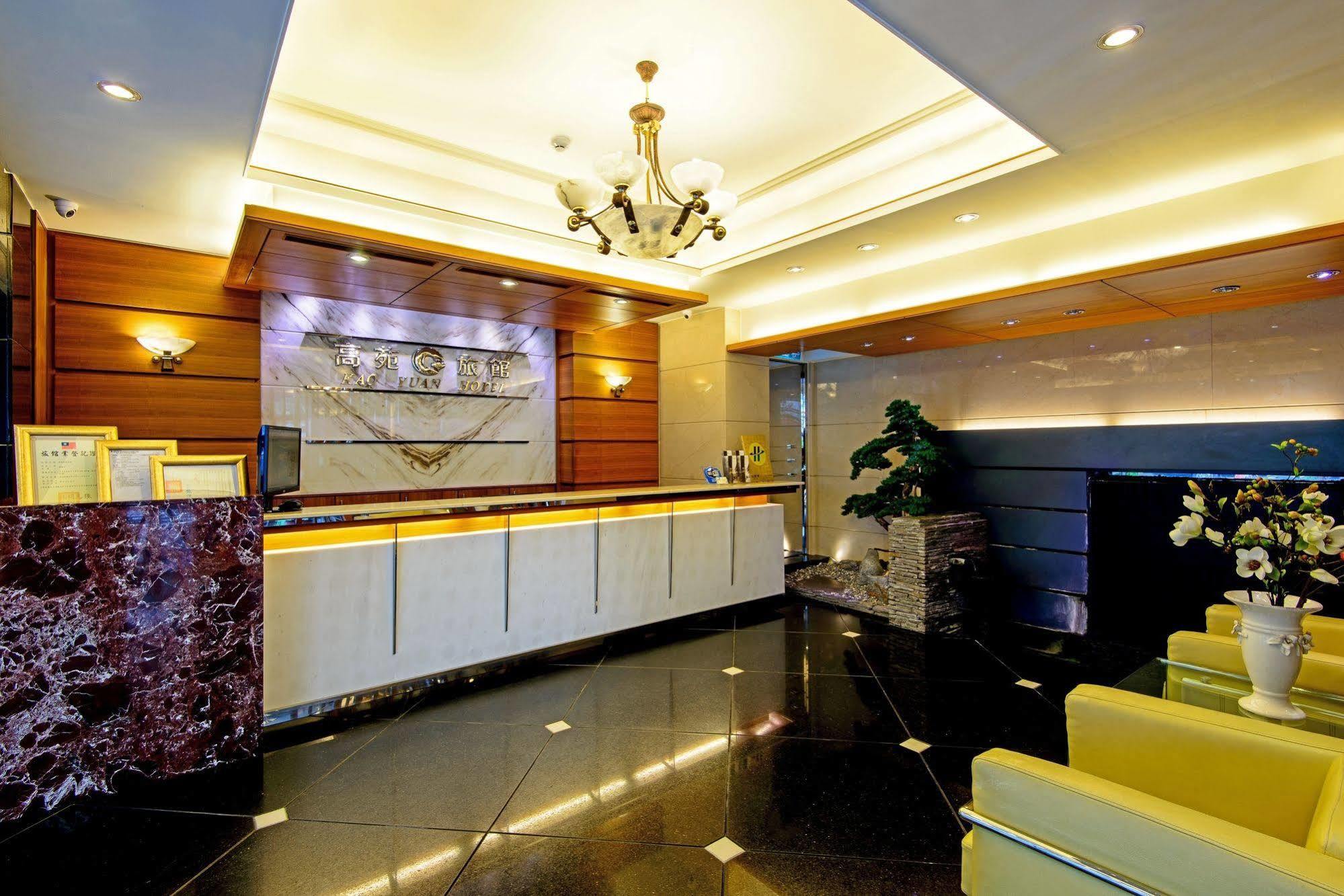 Kao Yuan Hotel - Zhong Shan Taichung Exteriör bild